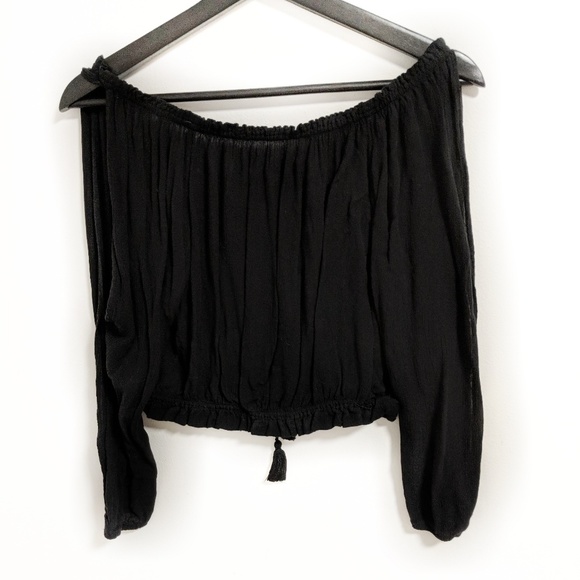 Abercrombie and Fitch cold shoulder boho crop top - Picture 4 of 4